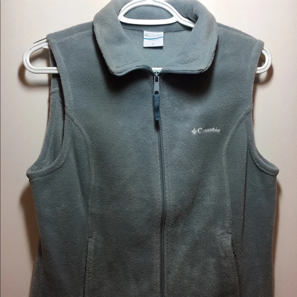 Columbia women’s fleece vest